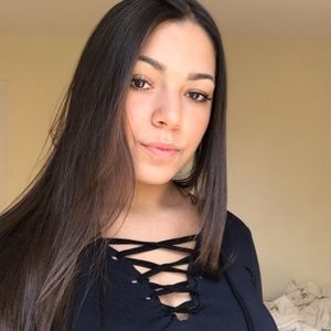 Meet your Posher, Nathalia